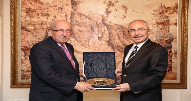 Başkan Albayrak’tan, Mardin Valisi Yaman’a ziyaret