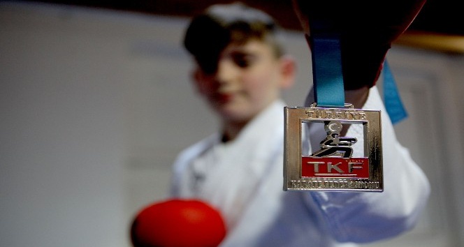 Halk Eğitim Merkezi’nin açtığı karate kursundan Türkiye Şampiyonluğu’na
