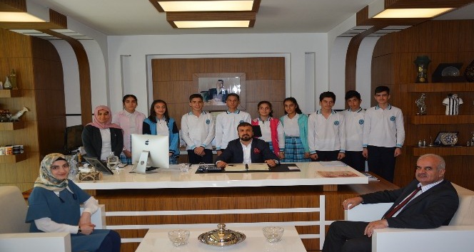 Kadooğlu koltuğunu devretti