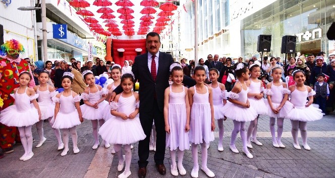 Başkan Gürkan’dan 23 Nisan kutlaması