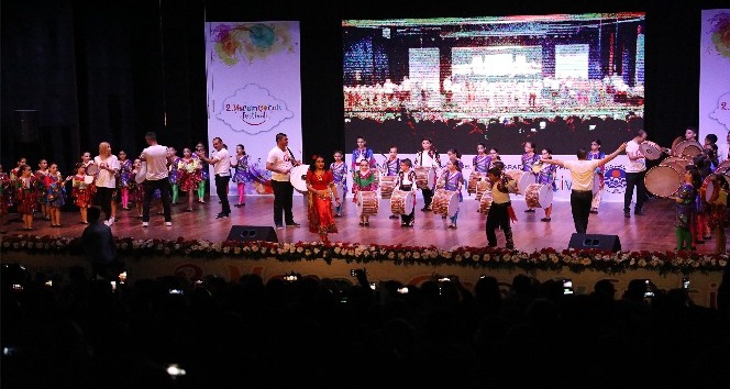 Mersin’de ’Uluslararası Çocuk Festivali’ başladı