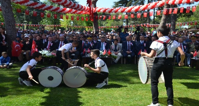 23 Nisan Ulusal Egemenlik ve Çocuk Bayramı Balıkesir’de coşku ile kutlandı
