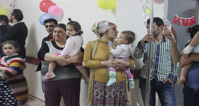 Çocuk hastalar 23 Nisan’ı hastanede kutladı