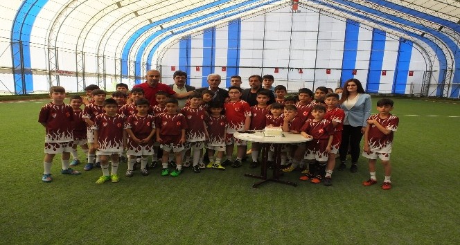 Elazığspor Futbol Okulu açıldı