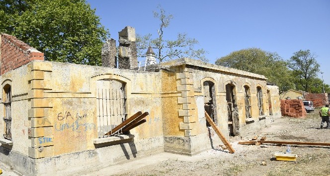 Tekkeköy’deki tarihi gar binaları restore ediliyor