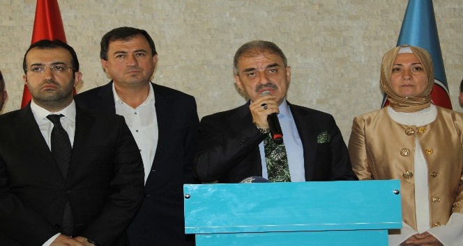 Çankırı Belediye Başkan Dinç, istifa etti