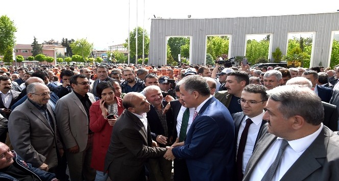 Başkan Çakır milletvekilliği aday adaylığı için görevinden istifa eti