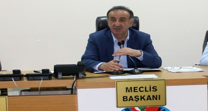 Giresun İl Genel Meclisi Başkanı Gürel görevinden istifa ederek AK Parti’den aday adayı oldu