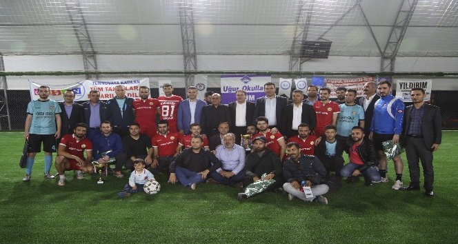 Silopi’de Eğitim Bir-Sen’in futbol turnuvası sona erdi