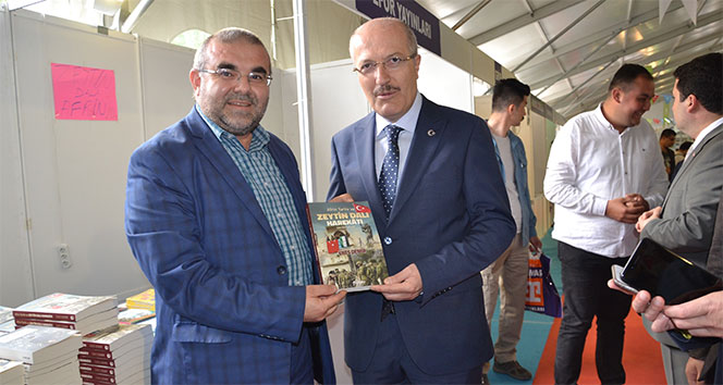 Başkan Kafaoğlu&#039;ndan gençlere kitap okuma çağrısı