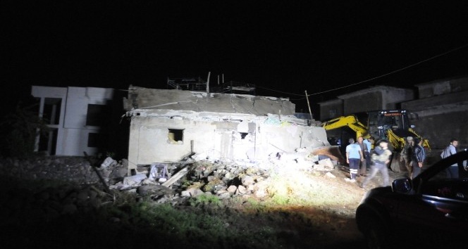 Cizre’de Evde Tüp Patladı 1 Ölü 9 Yaralı