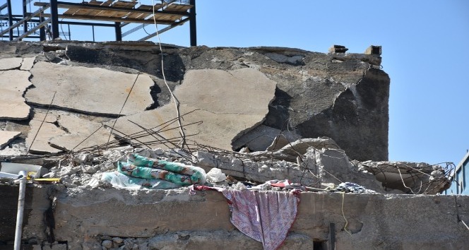Cizre’de patlamanın şiddeti gün ağarınca ortaya çıktı