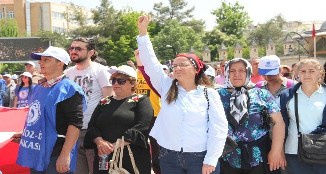 Karaman’da 1 Mayıs Emek ve Dayanışma Günü kutlandı