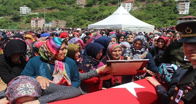 Şehit gibi uğurlandı