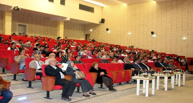 Türk Sanat Müziği konseri ayakta alkışlandı