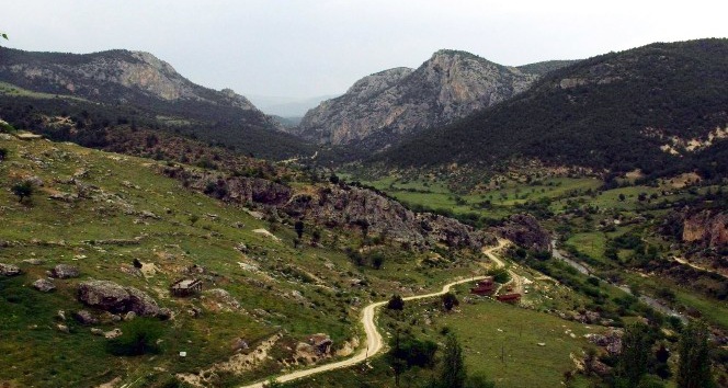 Eğrigöz Kalesi ve İkitaş Kanyonu turizme kazandırılmayı bekliyor