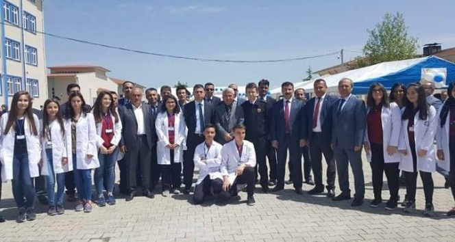 Kaman’da 4006 TÜBİTAK bilim fuarı