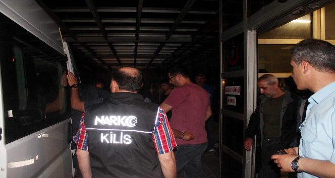 FETÖ’den 7 polis tutuklandı
