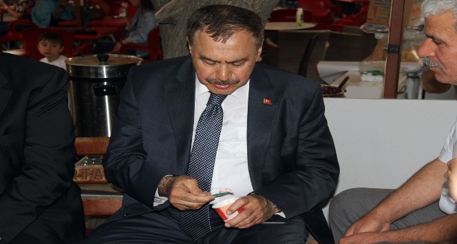 Taksici esnafından Bakan Eroğlu’na ‘Yerli vekil istiyoruz’ talebi
