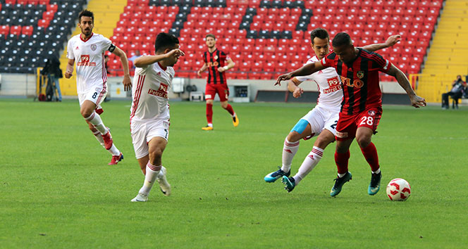 ÖZET İZLE: Altınordu 1-1 Erzurumspor maçı geniş özet ve golleri izle