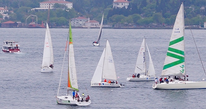 Boğaz’da BAU Sailing Cup rüzgarı esti