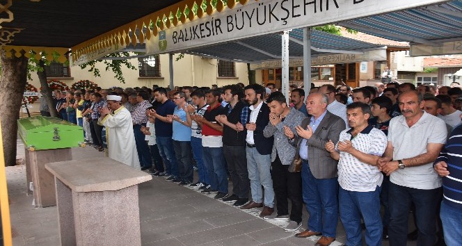 Dursunbey MHP İlçe Başkanı hayatını kaybetti