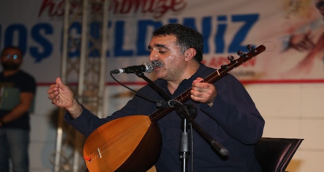 Erdal Erzincan, türküleriyle gönüllerde taht kurdu