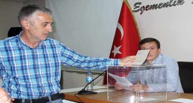 Giresun İl Genel Meclisi’nde yeni başkan seçildi