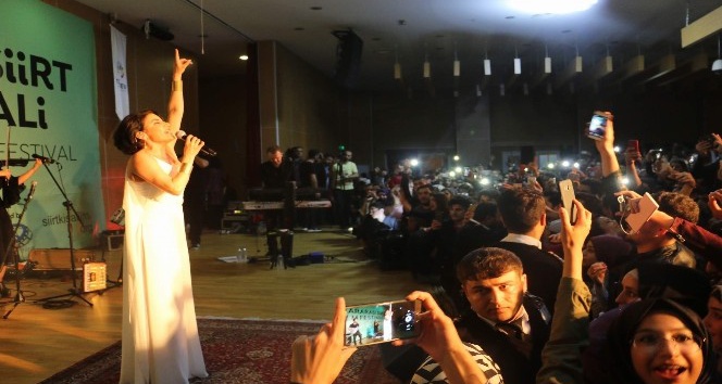 Yıldızlar Siirt’ten geçti