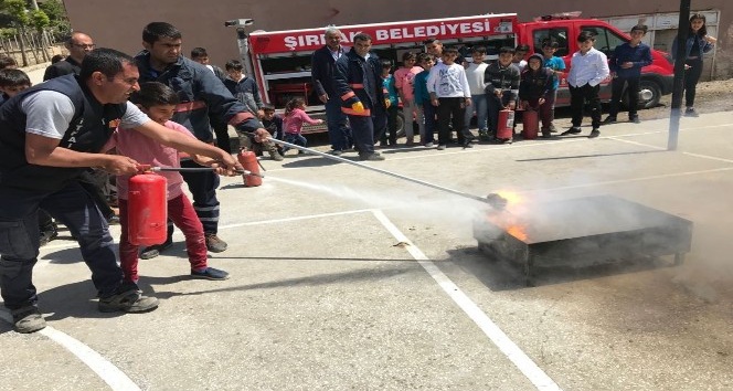 İtfaiyeden öğrencilere ilk yardım eğitimi