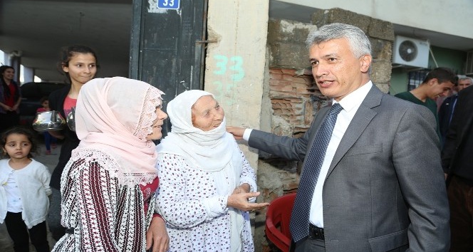 Başkan Arıcan vatandaşları dinledi