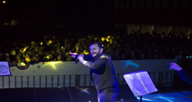 Grup İmera öğrencileri coşturdu