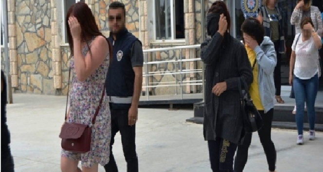 Aydın’da fuhuş operasyonu, 5 ayrı ülkeye mensup 28 kişi gözaltına alındı