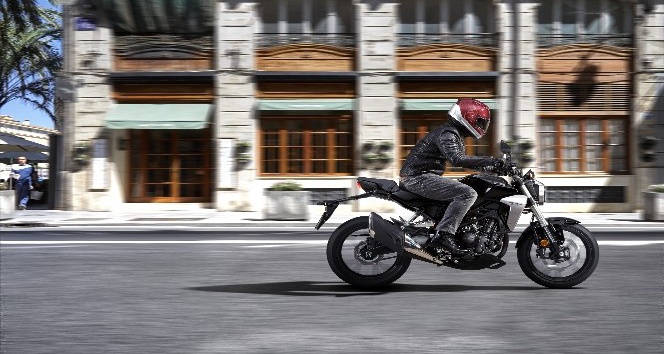 Honda’nın ‘Spor Naked’ modeli CB250R Türkiye’de