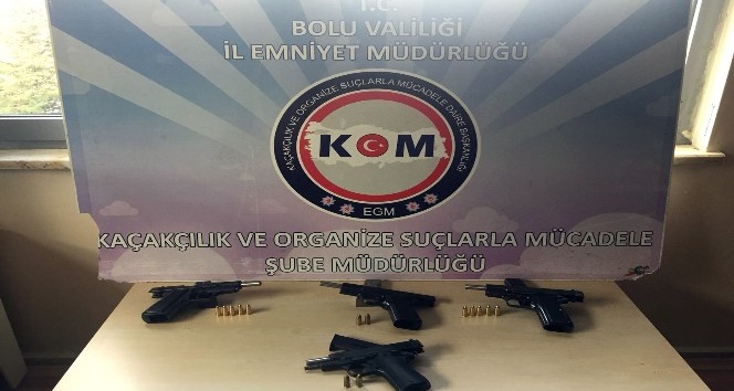 Bolu’da kaçak silah alışverişine suçüstü operasyon