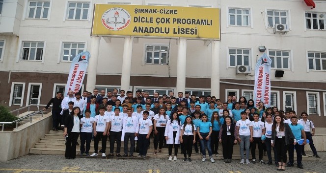 Cizre’de TÜBİTAK Bilim Fuarı açıldı