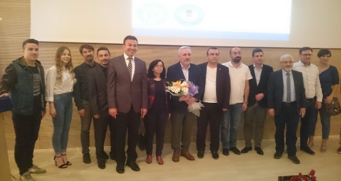 Uşak Üniversitesinde “Atatürk Modernleşme ve Gençlik” konulu konferans