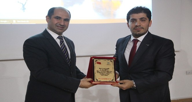 Kaymakam Işıktaş TÜGVA sergisine katıldı