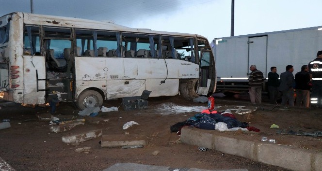 Nevşehir’de tur midibüsü kaza yaptı: 9 yaralı