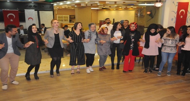 Hemşireler Günü Cizre’de coşku ile kutlandı