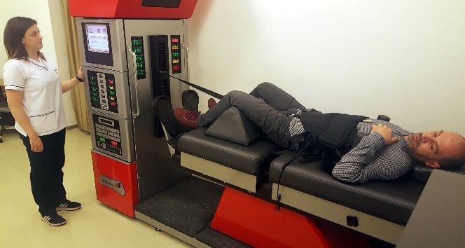 (Özel Haber) 15 yıldır çektiği bel fıtığı ağrılarından son teknoloji ile kurtuldu