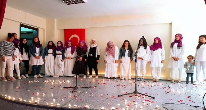 Anadolu İmam Hatip Lisesi Anneleri günü etkinliği