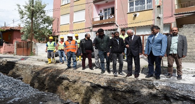 Başkan Gül belediye çalışmalarını inceledi