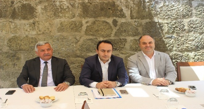 Giresun İl Genel Meclisi Başkanı Şahin basın toplantısı düzenledi