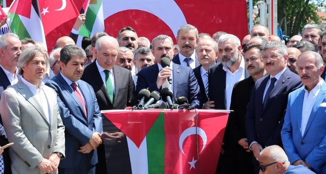 AK Parti İstanbul İl Başkanlığı, İsrail&#039;in Filistinlilere uyguladığı zulmü protesto etti