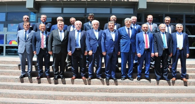 KTB Başkanı Hüseyin Çevik, Borsalar Konsey Başkanı seçildi