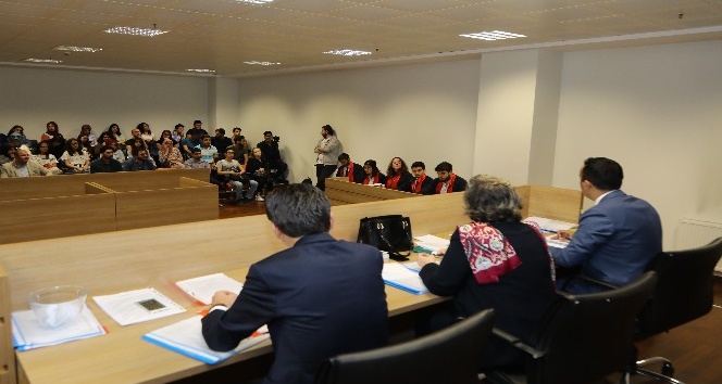 ERÜ’de “Prof. Dr. Ali Fuat Başgil Farazi Dava ve Duruşma Yarışması” Düzenlendi