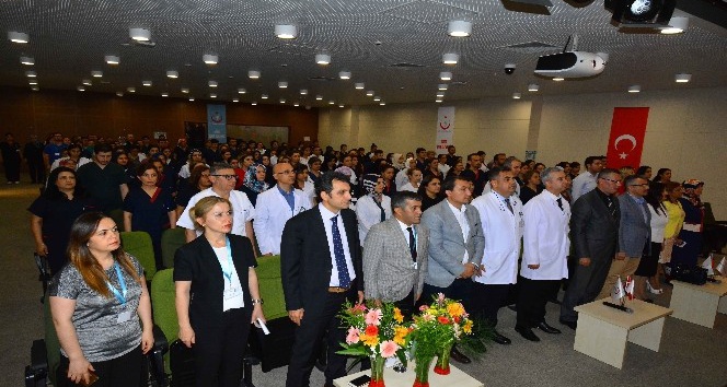 Adana Şehir Hastanesi yönetimi “hemşireler” için toplandı