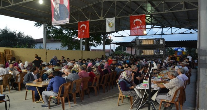 Sarayköy Belediyesi, antik kentte iftar yemeği verdi