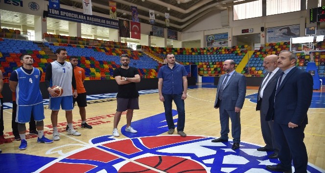 Başkan Pekyatırmacı basketbol takımına güveniyor
